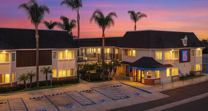 Motel 6 Westminster, CA - North