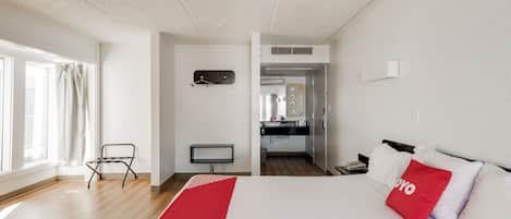 Schreibtisch, kostenloses WLAN, Bettwäsche