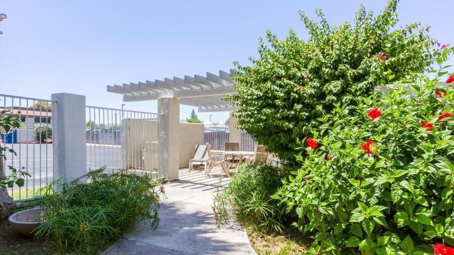 Motel 6 Tempe, AZ – Phoenix Airport – Priest Dr