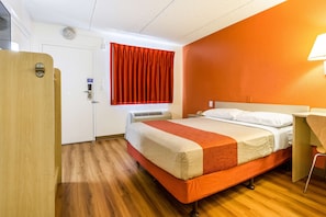 Free WiFi, bed sheets