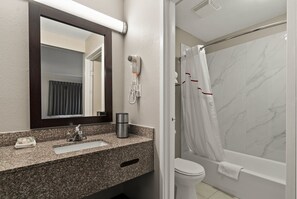 Towels, soap, shampoo, toilet paper