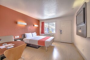 Free WiFi, bed sheets