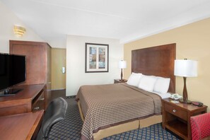 Room, 1 King Bed, Non Smoking | Desk, laptop workspace, blackout drapes, iron/ironing board - Days Inn by Wyndham Geneva/Finger Lakes (Geneva)