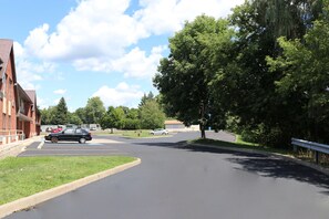 Ubetjent parkering (inkludert)