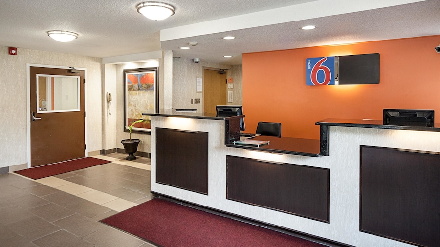 Motel 6 Binghamton, NY