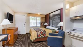 Desk, free WiFi, bed sheets