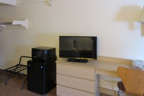 Desk, blackout drapes, iron/ironing board, free WiFi