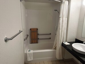 Bathroom - Rodeway Inn Washington PA (Washington)
