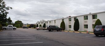Motel 6 Seekonk, MA - Providence East