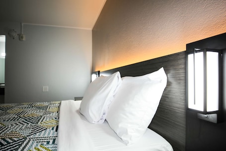 Wifi gratis y ropa de cama
