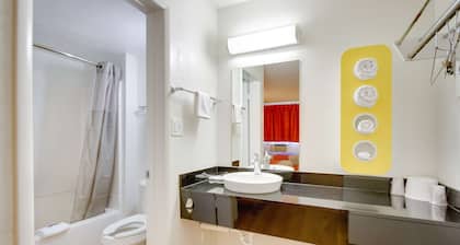 Motel 6 Tempe, AZ - Scottsdale South