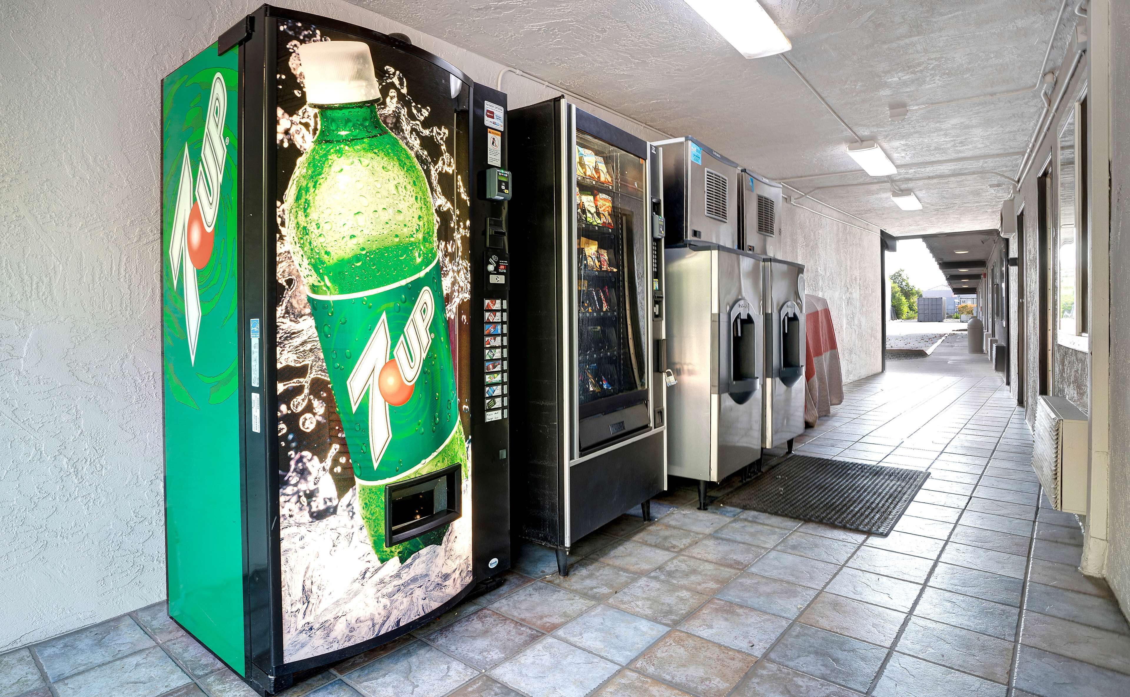 Vending machine