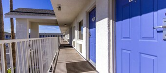 Motel 6 Phoenix, AZ - Airport - 24th Street