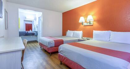 Motel 6 Phoenix, AZ - Airport - 24th Street