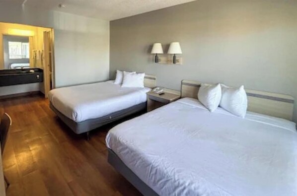 Free WiFi, bed sheets