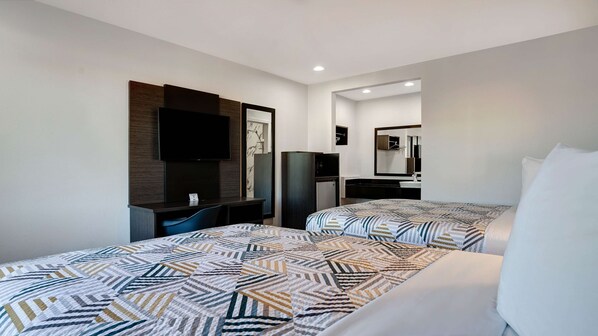 Free WiFi, bed sheets - Motel 6 Eureka, CA – Redwood Coast (Eureka)