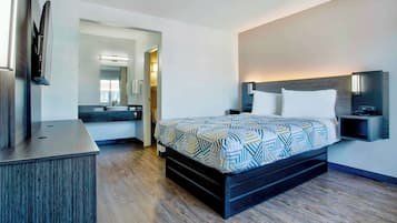 Escrivaninha, espaço de trabalho para notebook, cortinas blackout