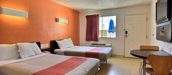 Motel 6 Austin, TX