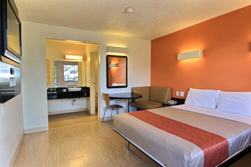 Motel 6 Austin, TX - North Central