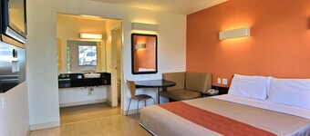 Motel 6 Austin, TX - North Central