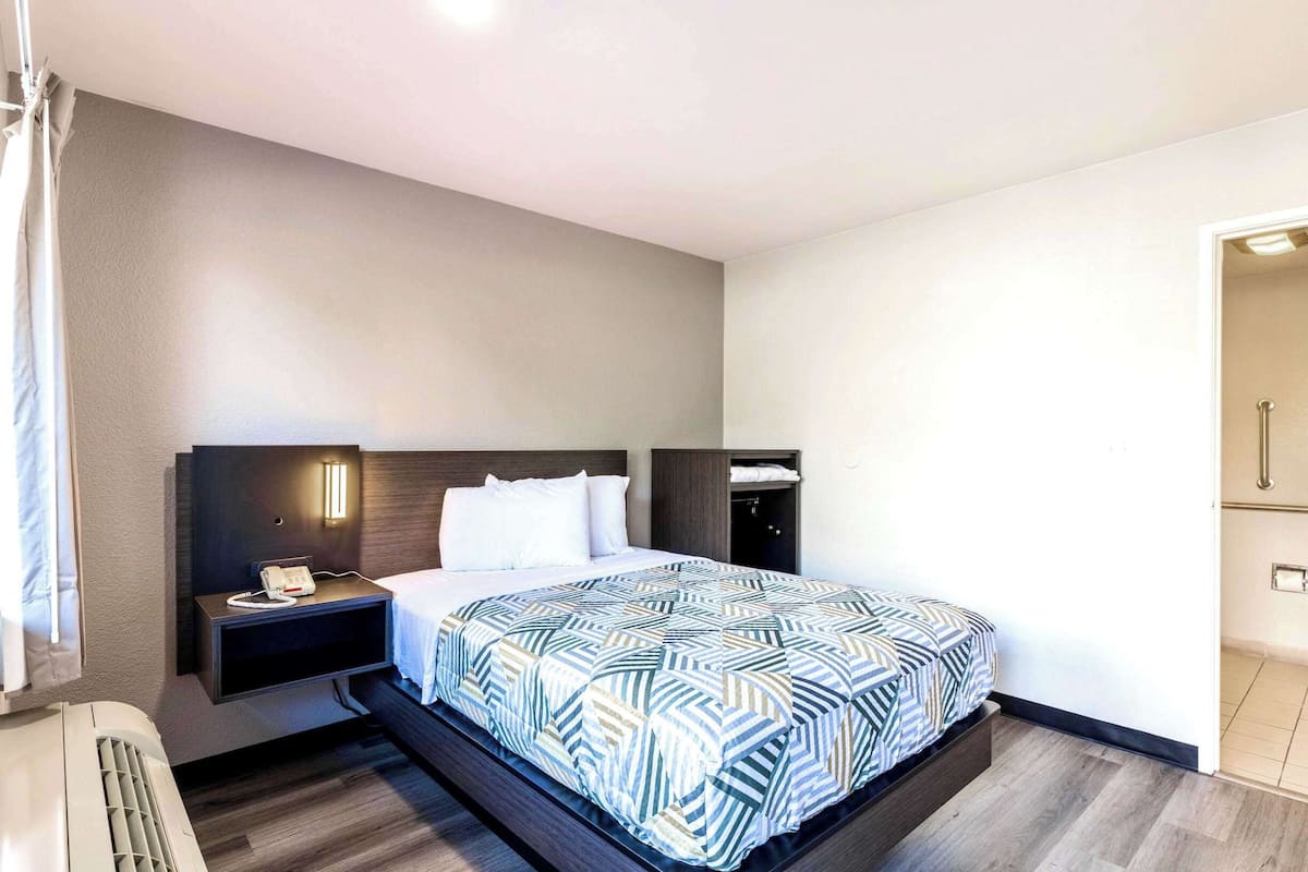 Wi-Fi de cortesia, roupa de cama