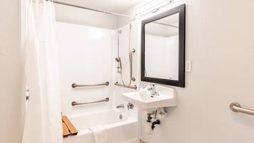 Standard Room, 1 Double Bed, Roll-in Shower, Refrigerator & Microwave | Bathroom | Shower, towels, soap, toilet paper