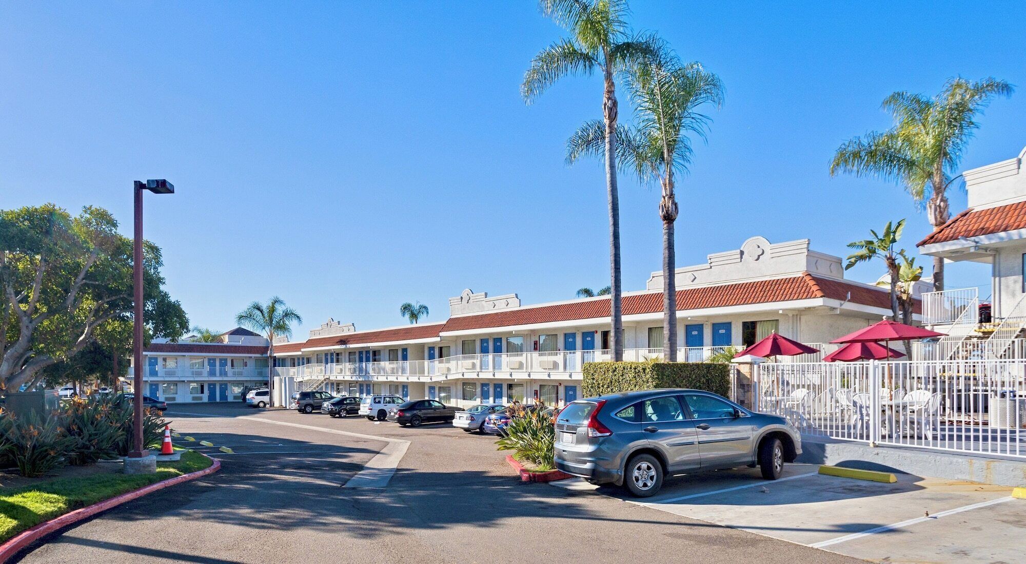 واجهة المنشأة