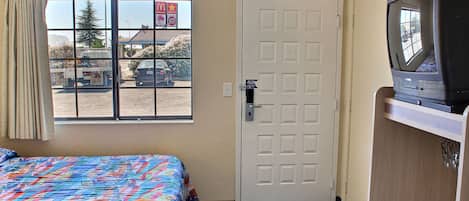 Wifi gratis y ropa de cama