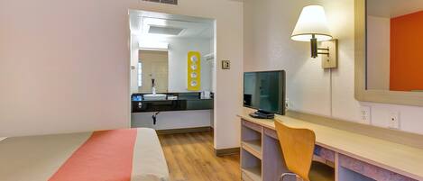 Free WiFi, bed sheets