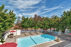 Seasonal outdoor pool