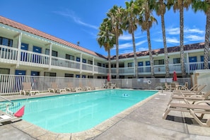 Piscine extérieure