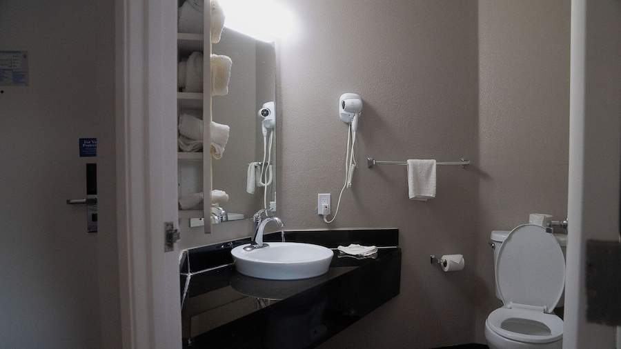 Motel 6 Caseyville, IL - Caseyville Il