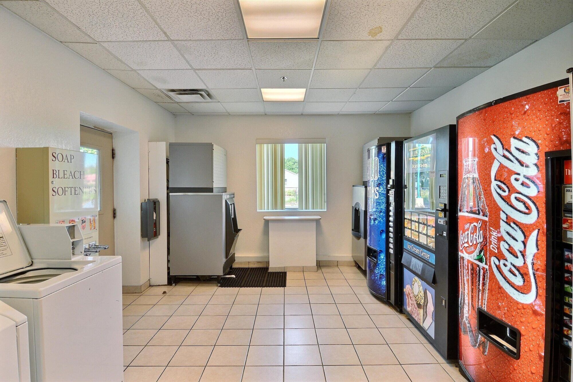 Foto - Motel 6-Tewksbury, MA - Boston