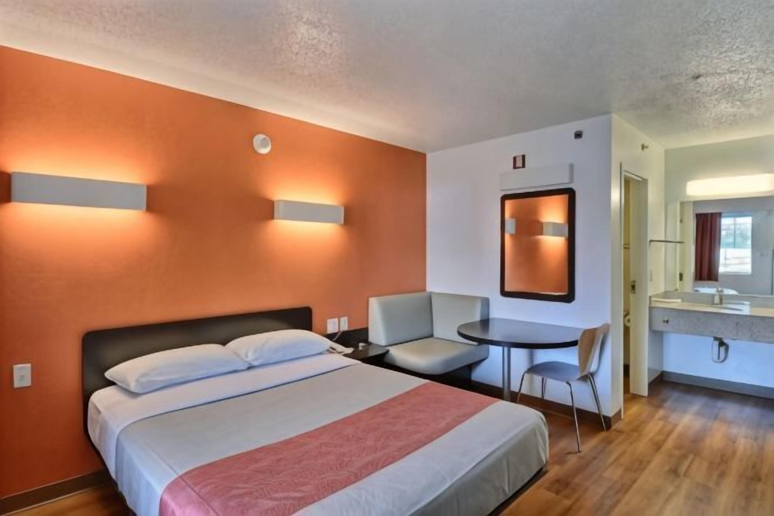 Wi-fi (inkludert) og sengetøy