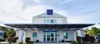 Motel 6 Tewksbury, MA - Boston