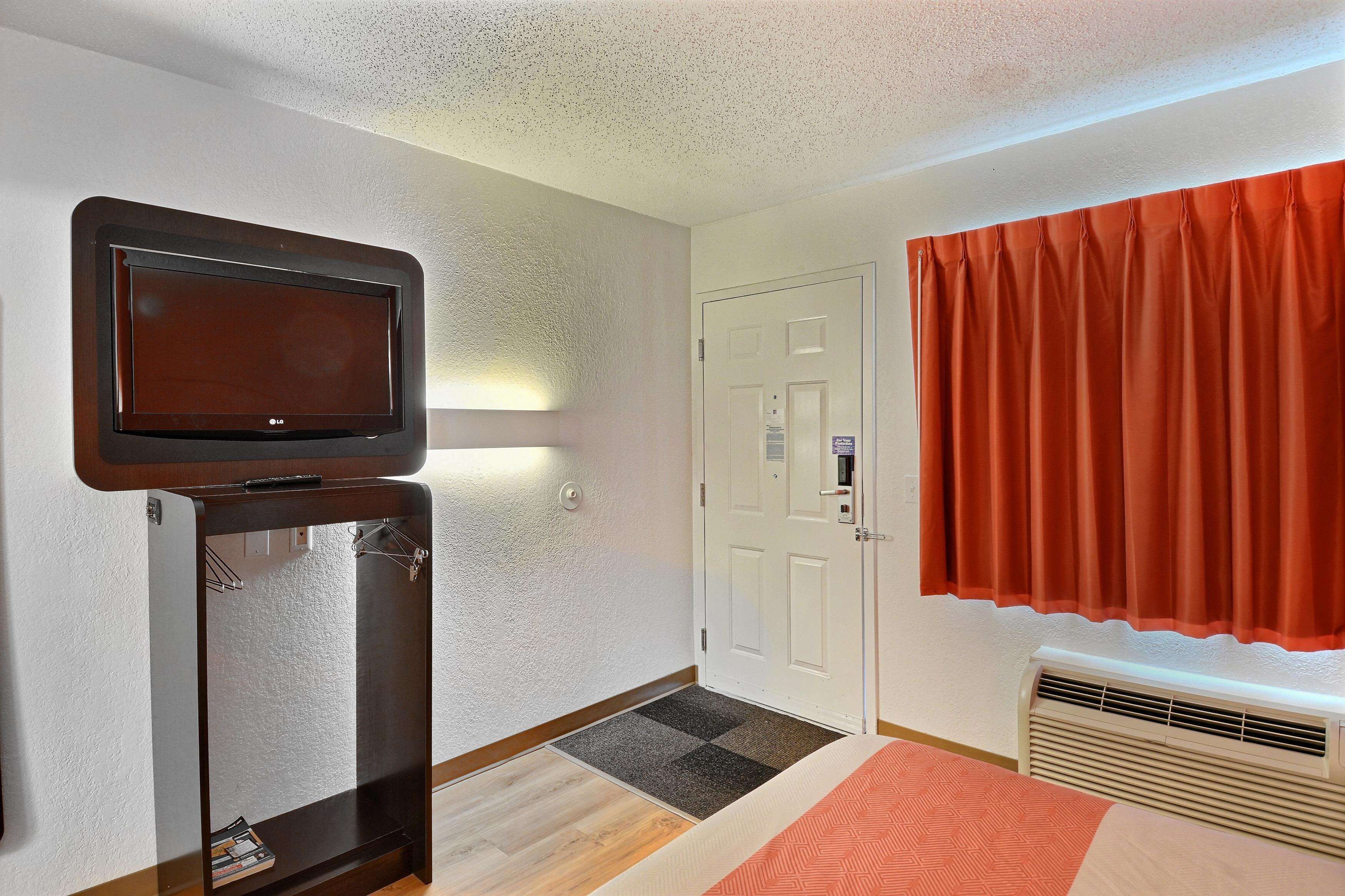 Foto - Motel 6 Tewksbury, MA - Boston