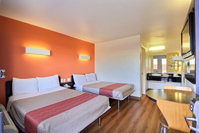 Motel 6 Laredo, TX - South