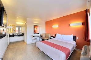 Standardzimmer, 1 Queen-Bett, Nichtraucher | Kostenloses WLAN, Bettwäsche