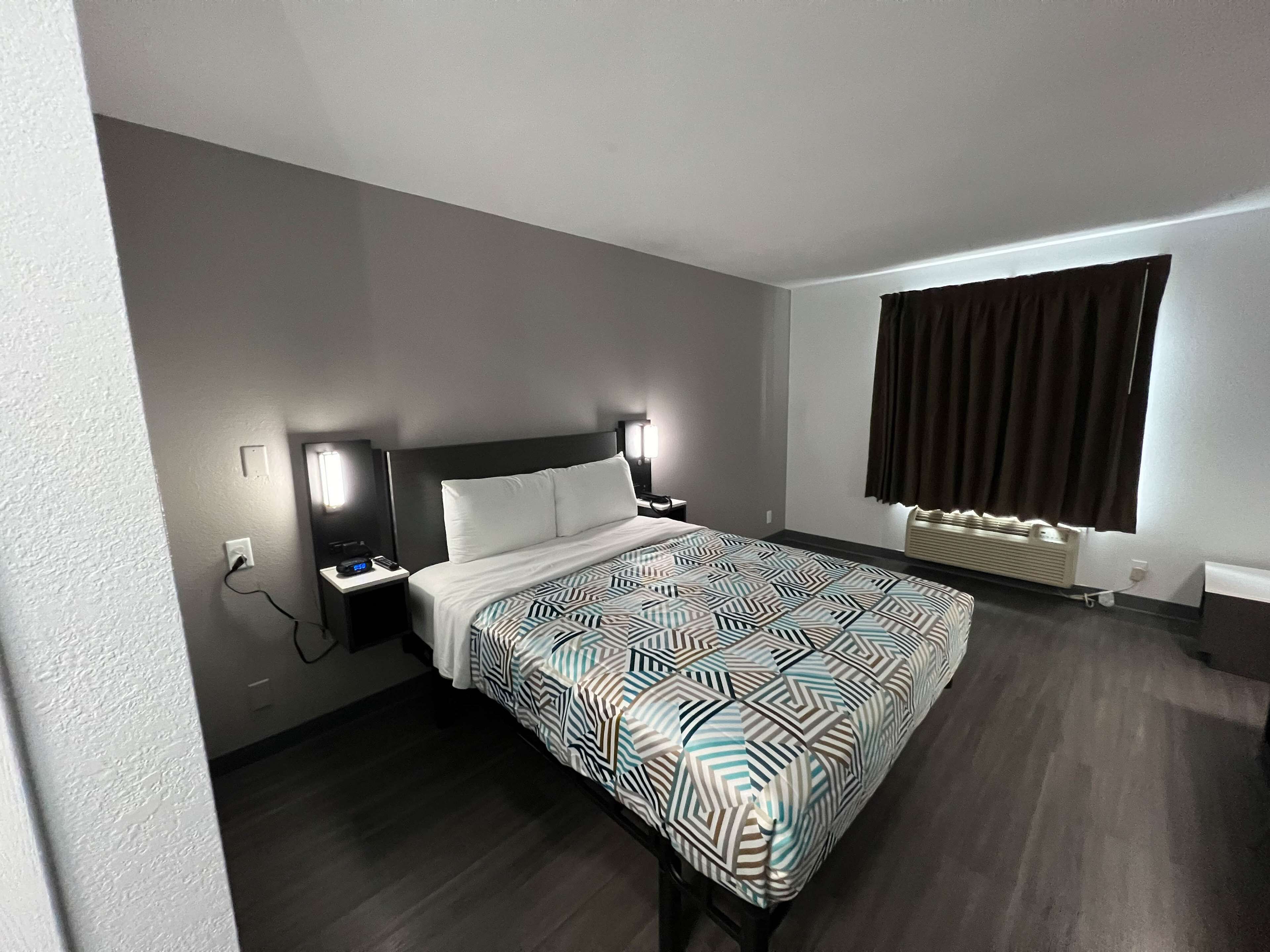 免費 Wi-Fi、床單