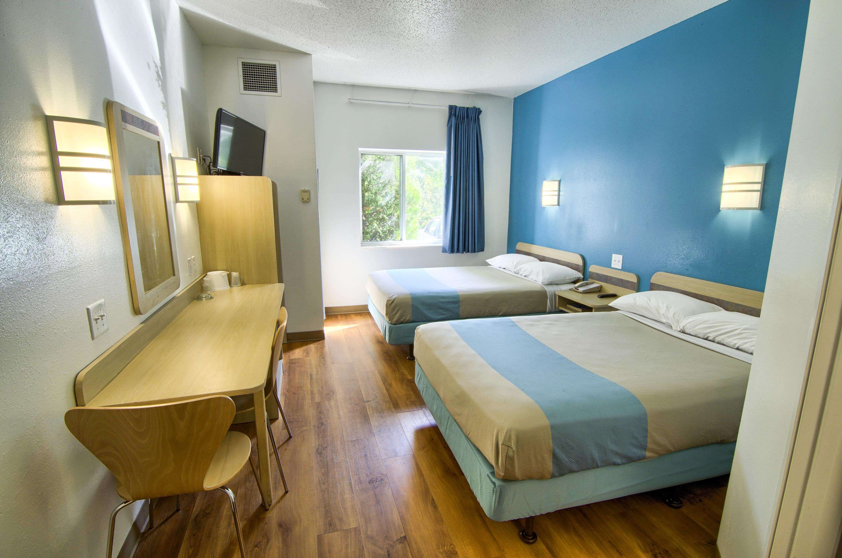 Wi-Fi ฟ  รี, ผ้าปูที่นอน