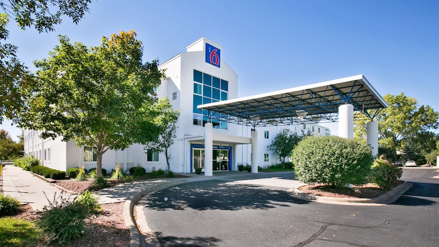 Motel 6 Brooklyn Center, MN - Minneapolis