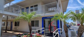 Motel 6 Westminster South - Long Beach