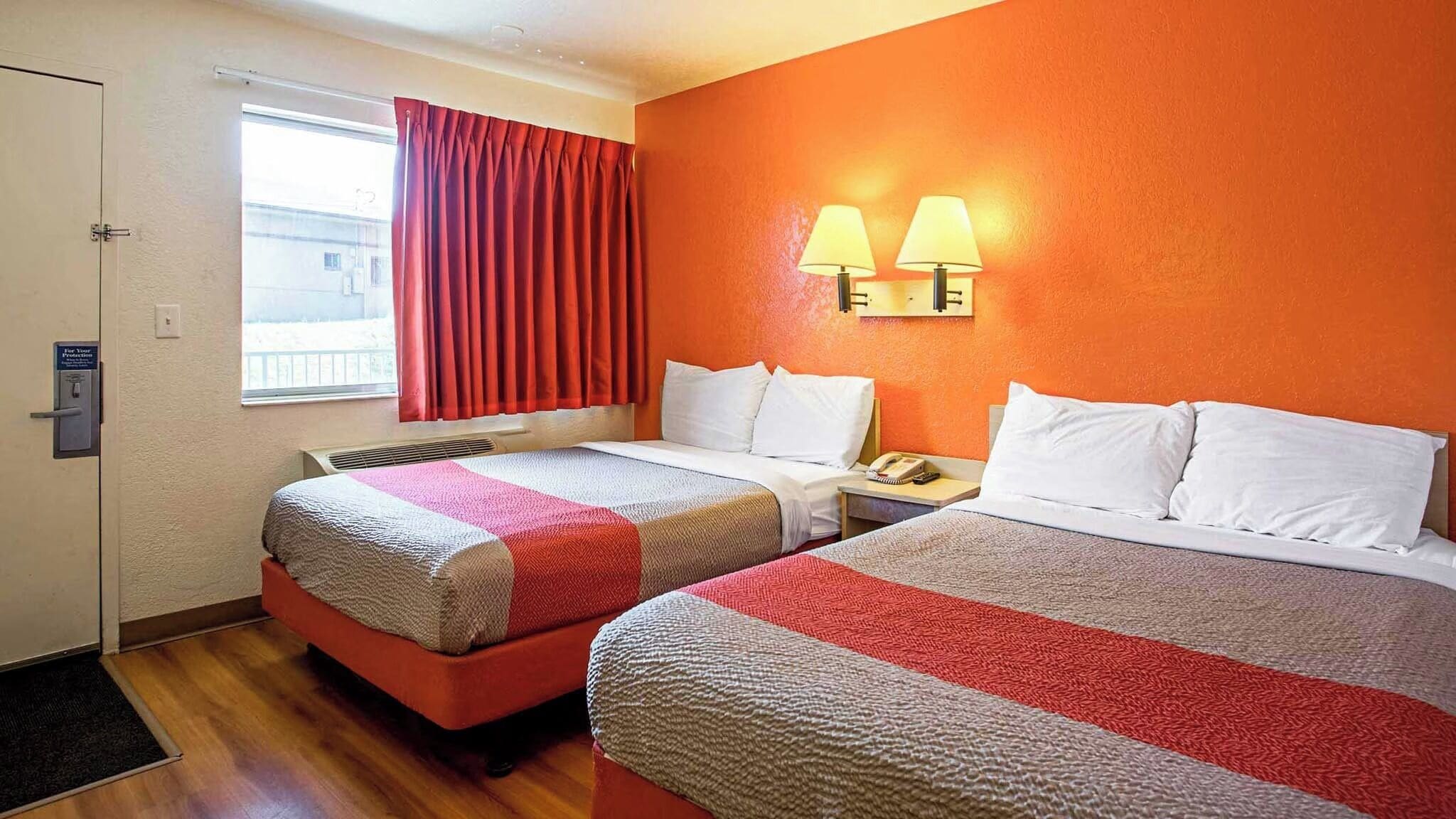 Wi-Fi de cortesia, roupa de cama