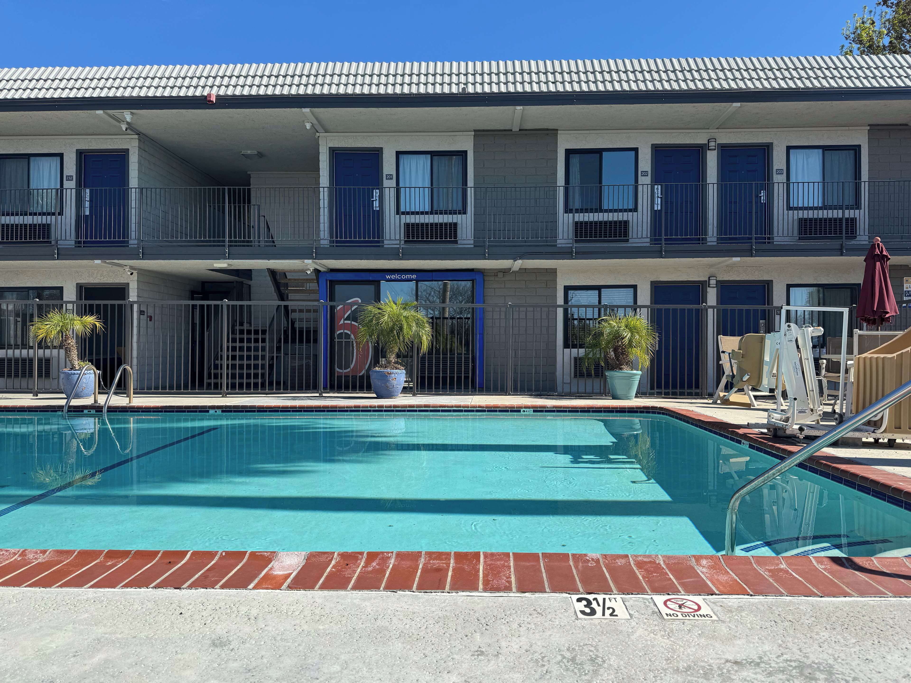 Photo - Motel 6-Simi Valley, CA