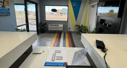 Motel 6 Bismarck, ND