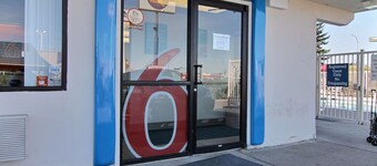 Motel 6 Bismarck, ND