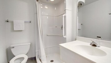 Shower, towels