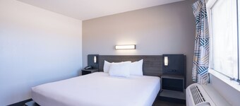 Motel 6 Rochester, MN