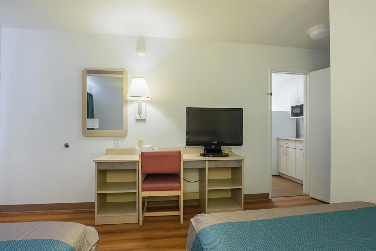 Wifi gratis y ropa de cama