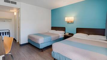 Standard-huone, 2 parisänkyä, tupakointi kielletty | Ilmainen Wi-Fi, vuodevaatteet